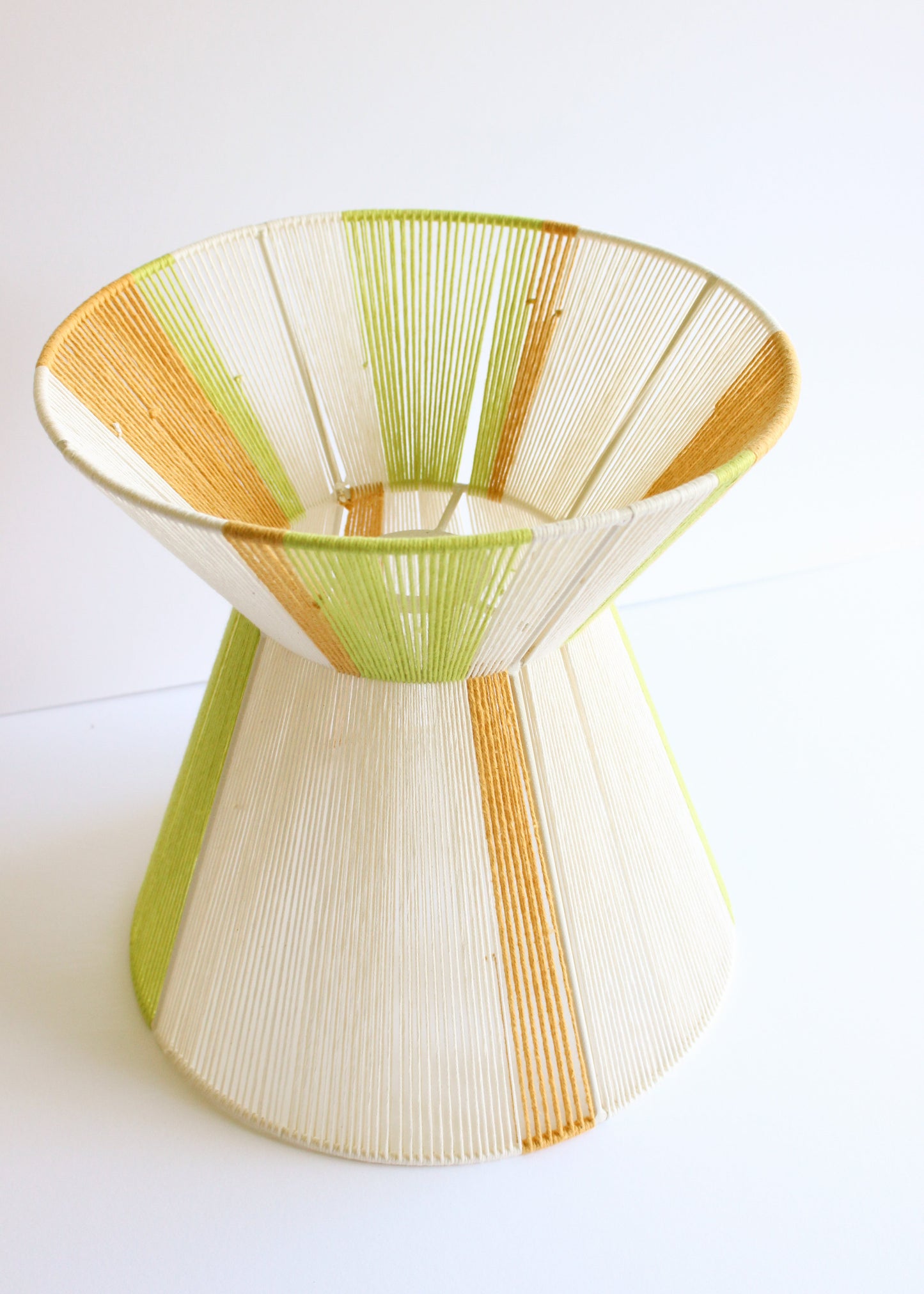 Hanging Shaker Pendant - Kiwi