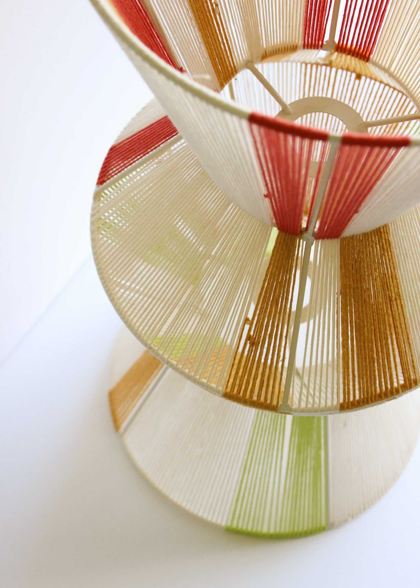 Hanging Shaker Pendant - Kiwi