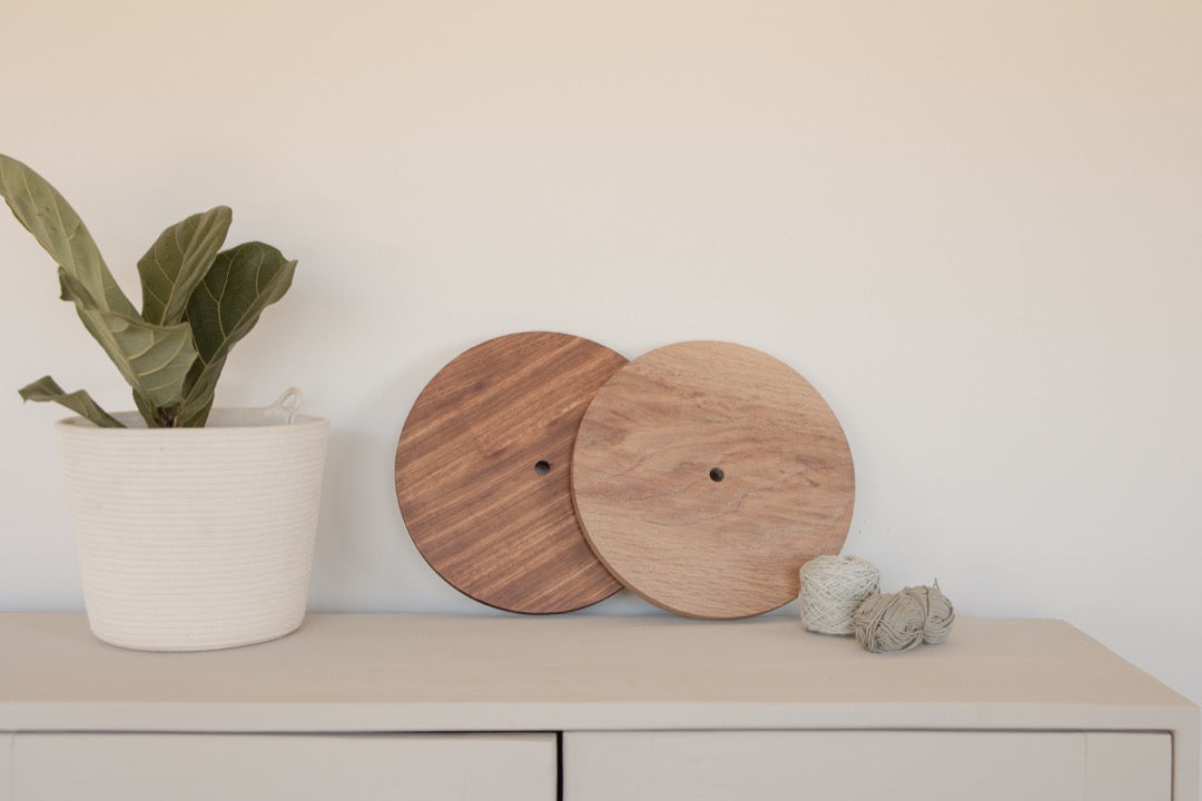 Africana Veldt Pendant (1) - Ivory