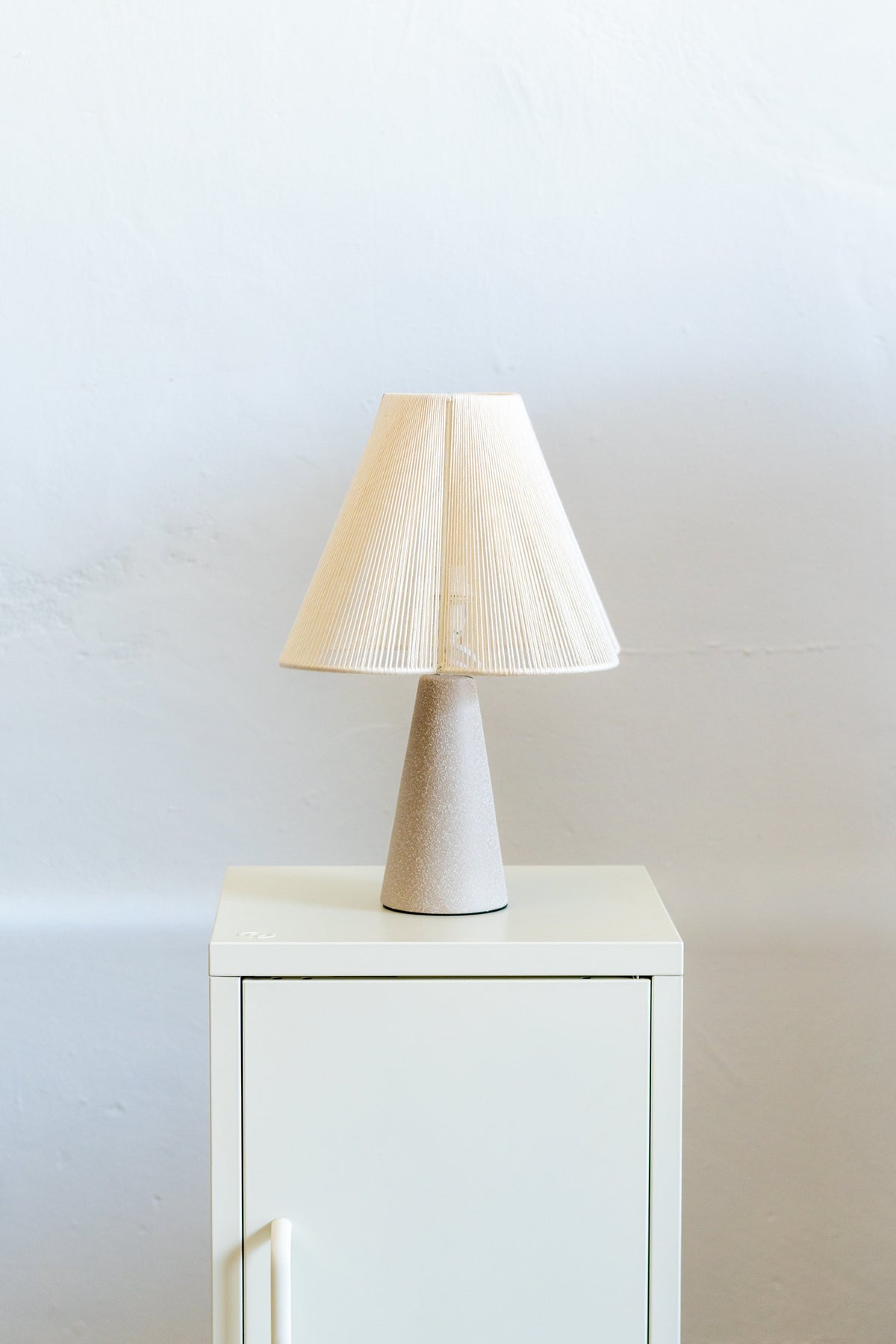 TABLE LAMPS