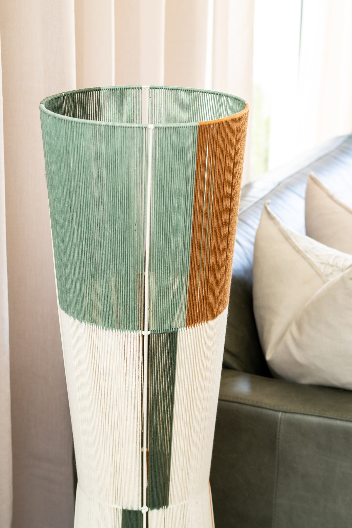 Unbored Floor Lamp - Avocado