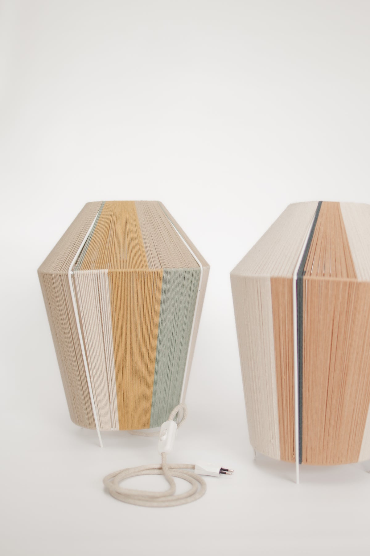 Standing Cone – Pebble